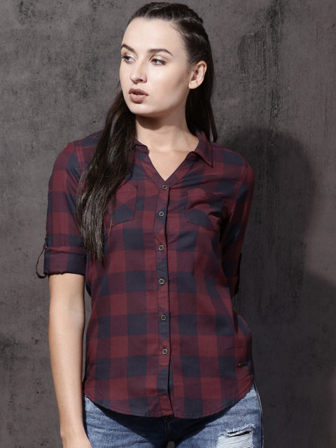 

Roadster Women Maroon & Black Slim Fit Checked Casual Shirt