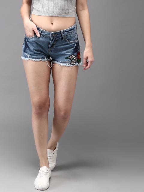 

Moda Rapido Women Blue Washed Regular Fit Distressed Denim Shorts