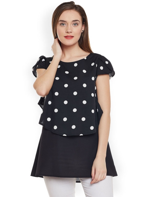 

Ruhaans Women Black & White Printed Tunic