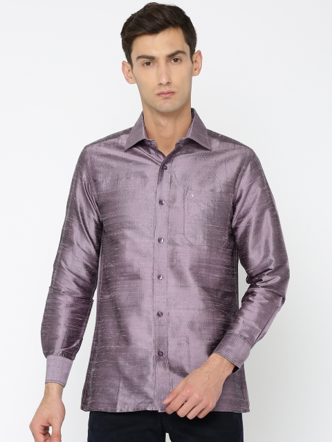 

Khoday Williams Men Purple Slim Fit Solid Shirt