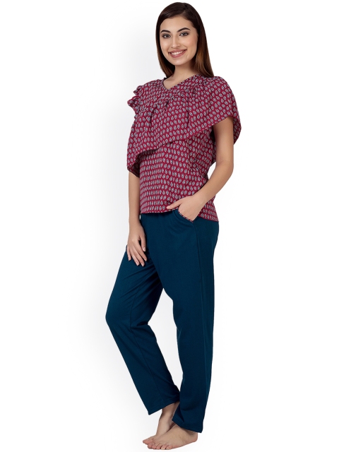 

Clovia Maroon & Navy Blue Printed Lounge Set LS0154M
