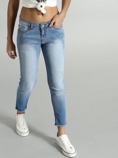 

Roadster Time Travlr Women Blue Skinny Fit Mid-Rise Low Distress Stretchable Cropped Jeans