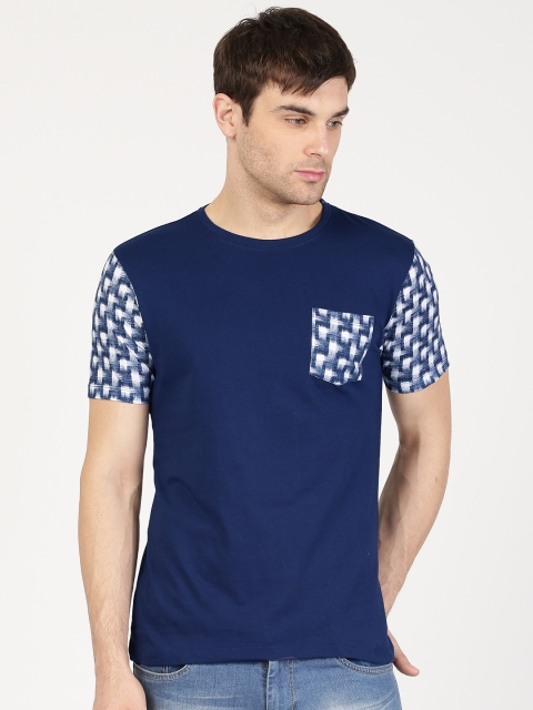 

ether Men Navy Blue Round Neck T-shirt with Ikat Detail