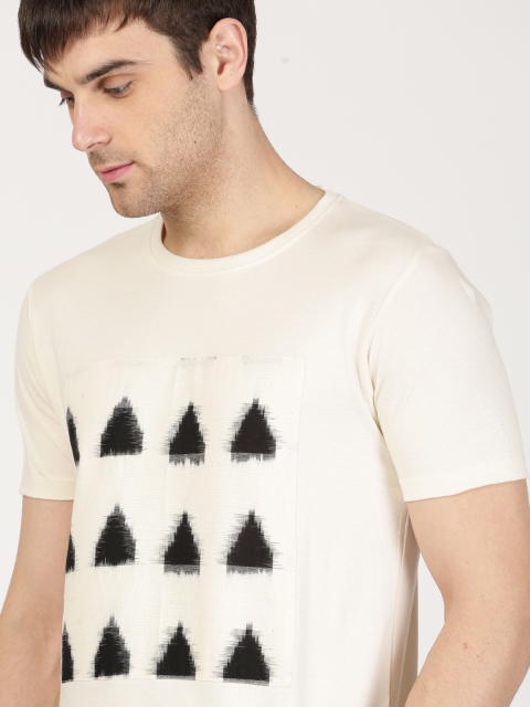 

ether Men Off-White Ikat Woven Round Neck Pure Cotton T-shirt