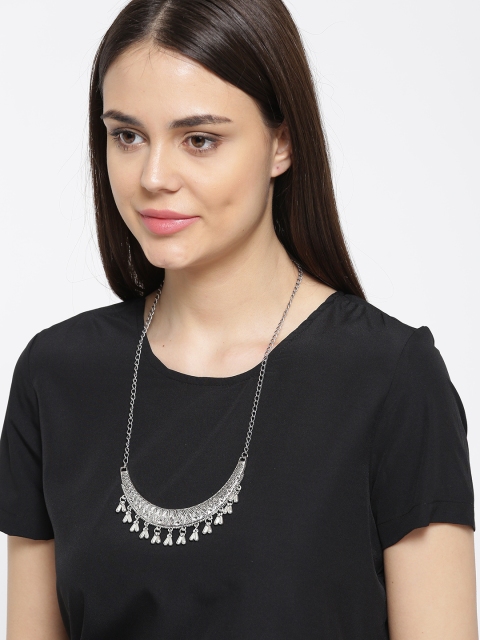

Priyaasi Oxidised Silver-Plated Necklace
