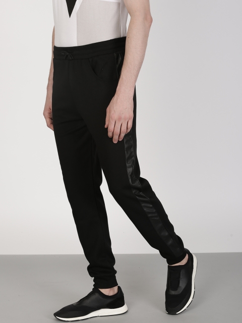 

ether Men Black Regular Fit Solid Joggers