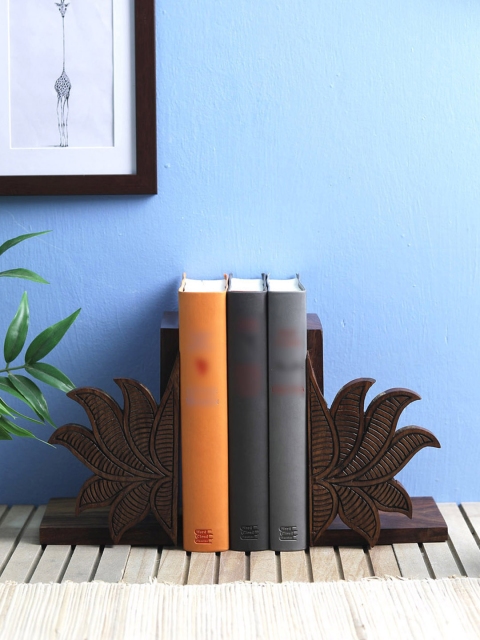 

VarEesha Brown Sheesham Wood Lotus Book Ends