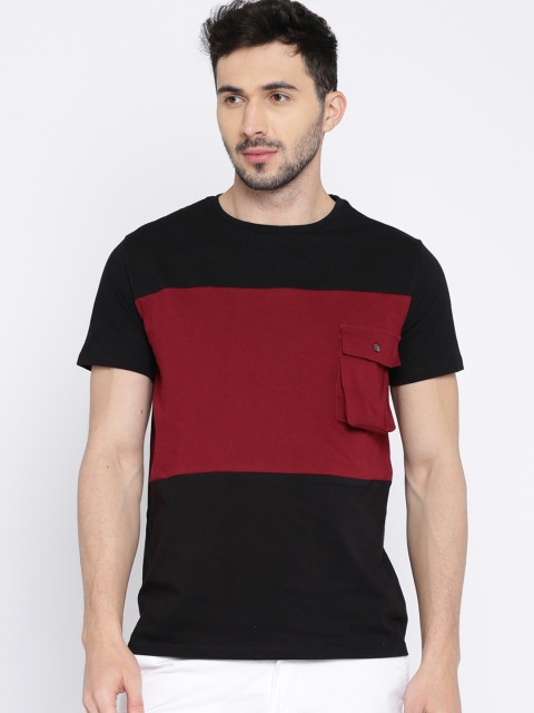 

SayItLoud Men Black & Maroon Colourblocked T-Shirt