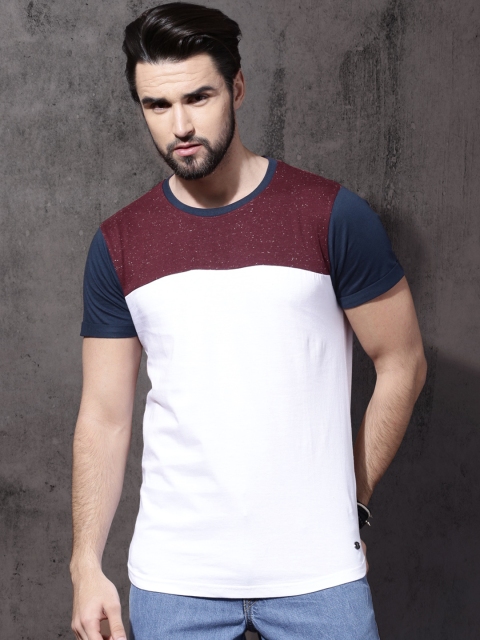 

Roadster Men White & Blue Colourblocked Round Neck T-shirt