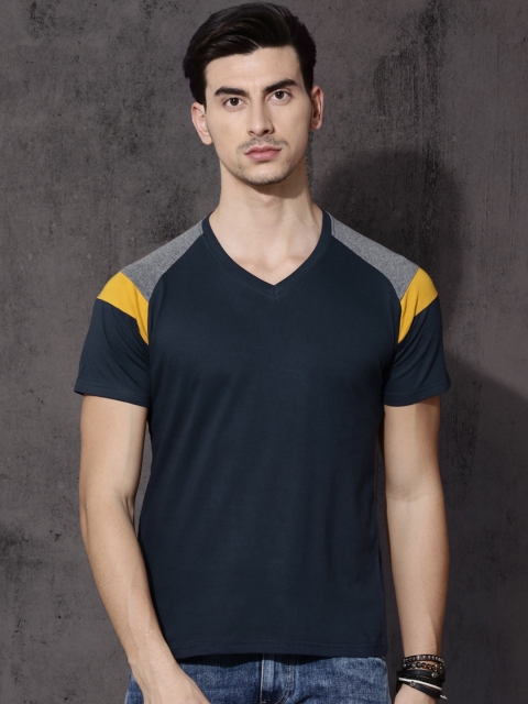 

Roadster Men Navy Blue Solid V-Neck Pure Cotton T-shirt