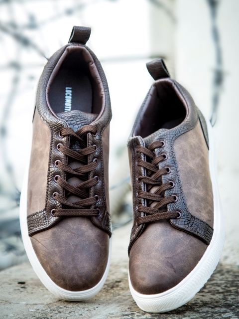 

LOCOMOTIVE Men Brown Sneakers