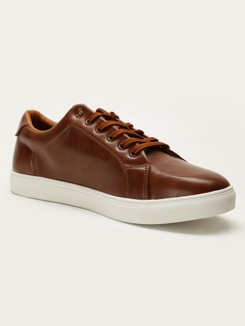 

LOCOMOTIVE Men Brown Sneakers