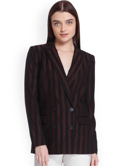 

Vero Moda Black & Burgundy Double-Breasted Blazer