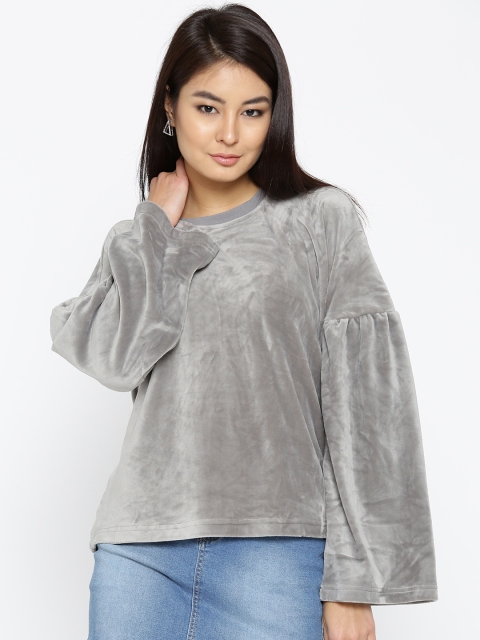 

ONLY Women Grey Solid Velvet Finish Sweatshirt