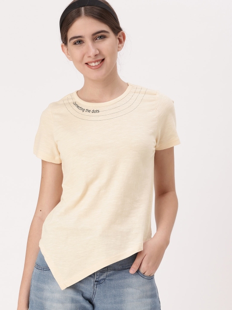 

DressBerry Women Peach-Coloured Solid Round Neck T-shirt