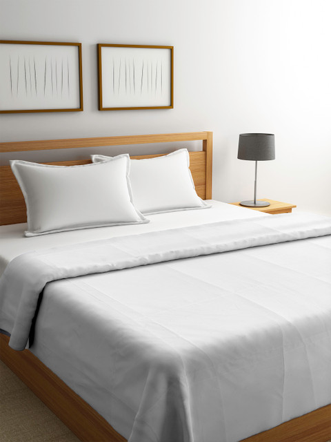 

Portico New York White Solid AC Room 150 GSM Double Bed Duvet