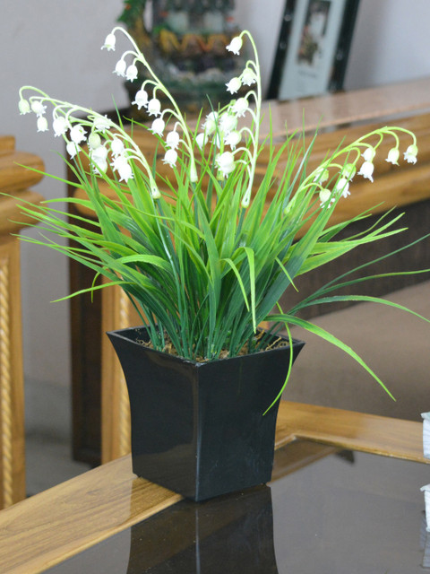 

fancy mart Artificial White Bells Grass with Pot, Green