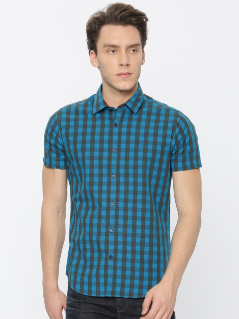 

United Colors of Benetton Men Blue & Black Slim Fit Checked Casual Shirt