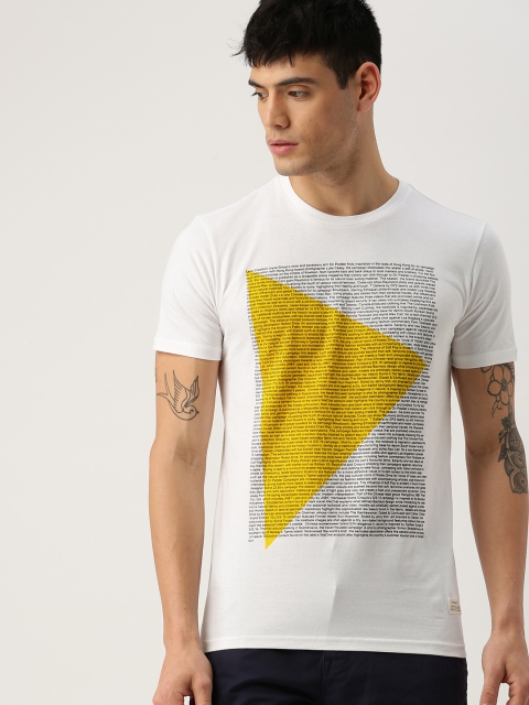 

United Colors of Benetton Men White Printed Round Neck T-shirt