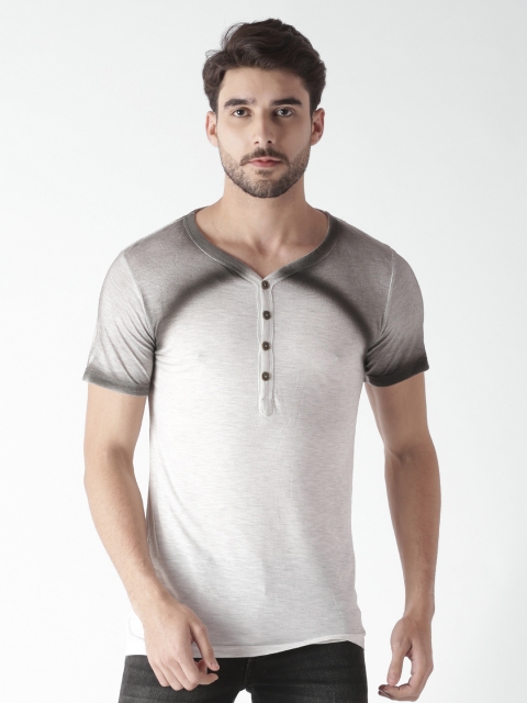 

Blue Saint Men Off-White Solid Henley Neck Slim Fit T-shirt