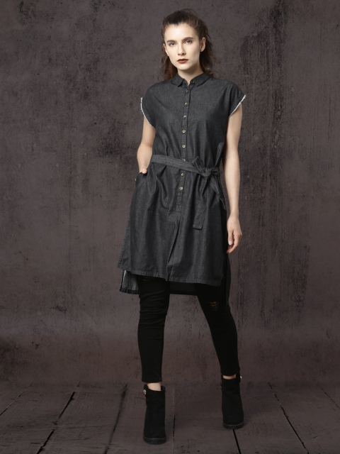 

Roadster Women Charcoal Grey Solid Longline Shirt