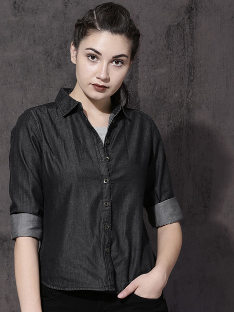 

Roadster Women Black Solid Chambray Shirt