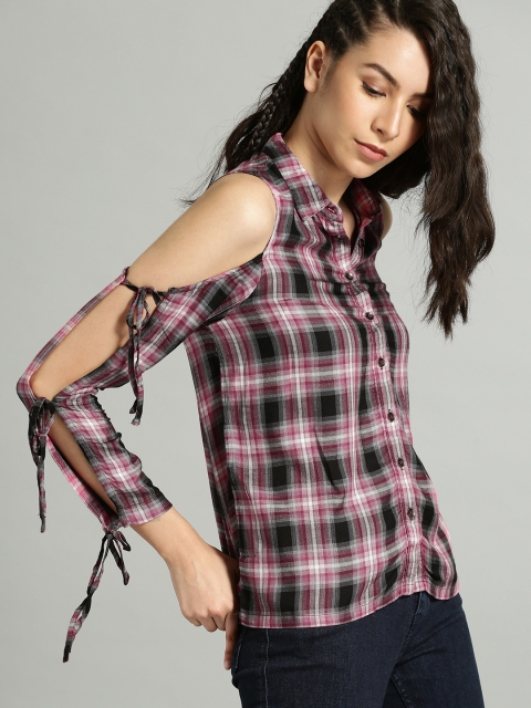 

Roadster Women Pink & Black Regular Fit Checked Casual Shirt