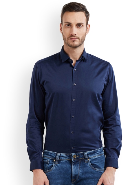 

Integriti Men Blue Slim Fit Solid Casual Shirt