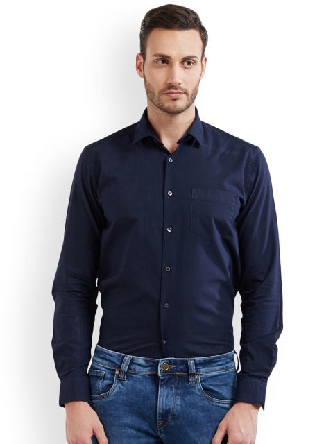 

Integriti Men Blue Slim Fit Solid Casual Shirt