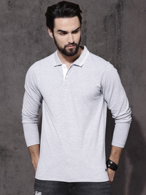 

Roadster Men Grey Solid Polo Collar T-shirt