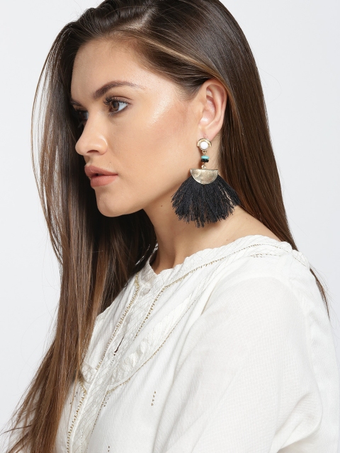 

OOMPH Black & Gold-Toned Tasselled Drop Earrings