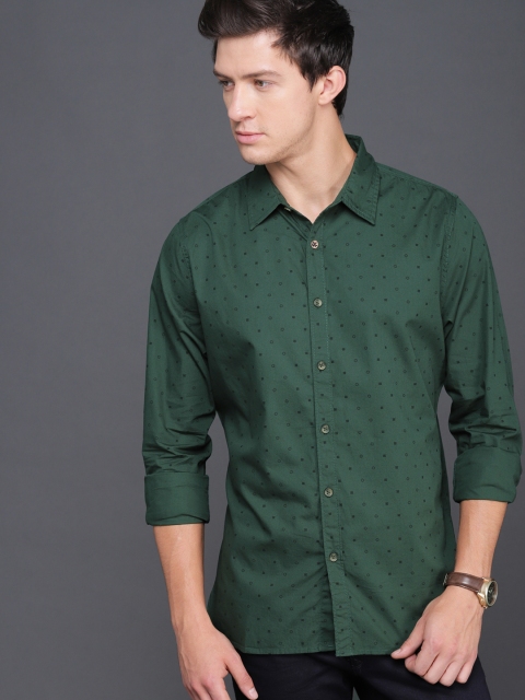 

WROGN Men Olive Green Slim Fit Printed Casual Shirt