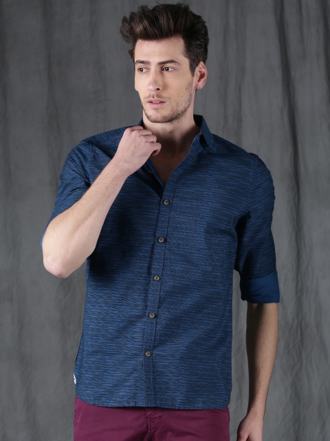 

WROGN Men Blue Slim Fit Striped Casual Shirt