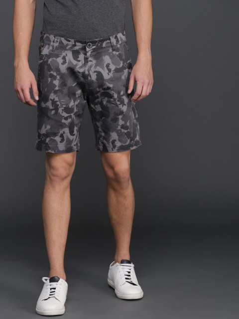 

WROGN Men Grey Printed Slim Fit Regular Shorts