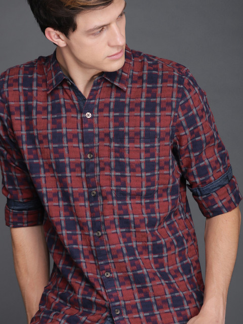 

WROGN Men Maroon & Blue Slim Fit Checked Casual Shirt