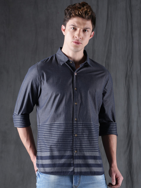 

WROGN Men Navy Slim Fit Striped Casual Shirt, Navy blue