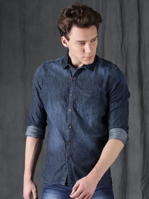 

WROGN Men Blue Slim Fit Solid Casual Shirt