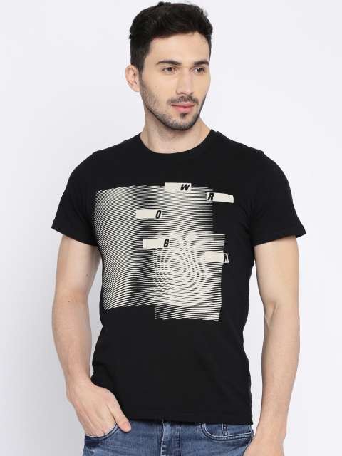 

WROGN Men Black Printed Slim Fit Round Neck T-shirt