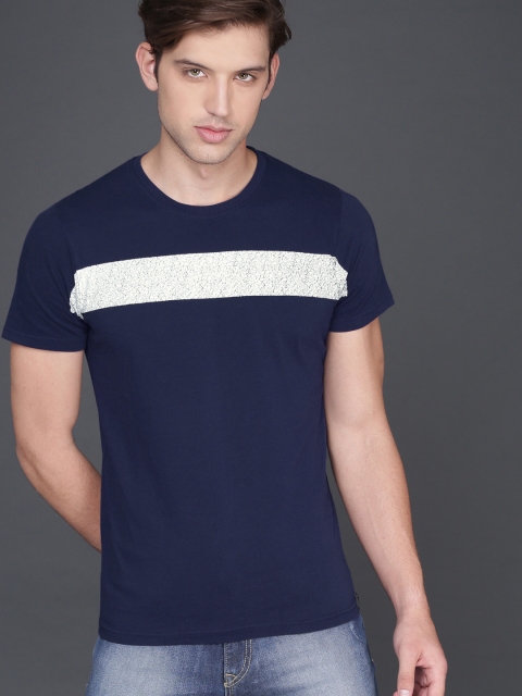 

WROGN Men Navy Blue Printed Round Neck T-shirt