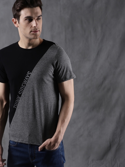 

WROGN Men Black & Grey Melange Colourblocked Round Neck T-shirt