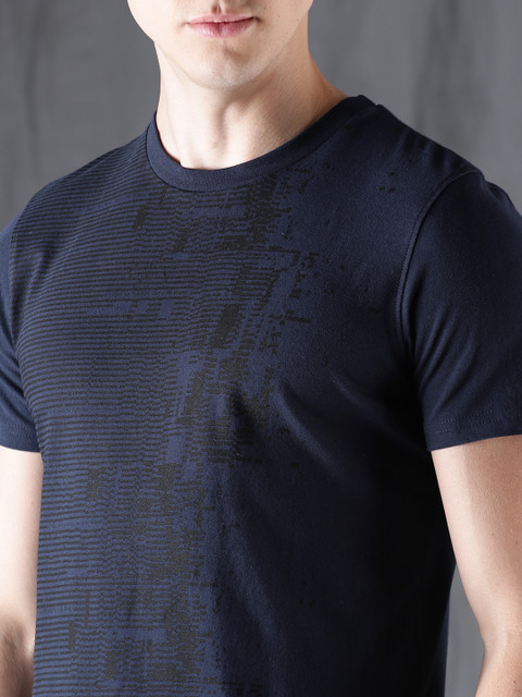 

WROGN Men Navy Blue Printed Round Neck T-shirt