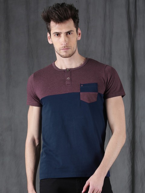 

WROGN Men Navy & Burgundy Colourblocked Henley Neck T-shirt, Navy blue