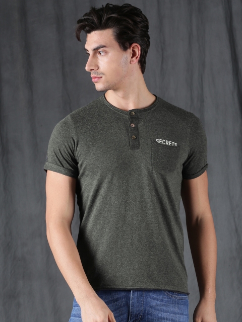 

WROGN Men Charcoal Grey Solid Henley Neck Pure Cotton T-shirt