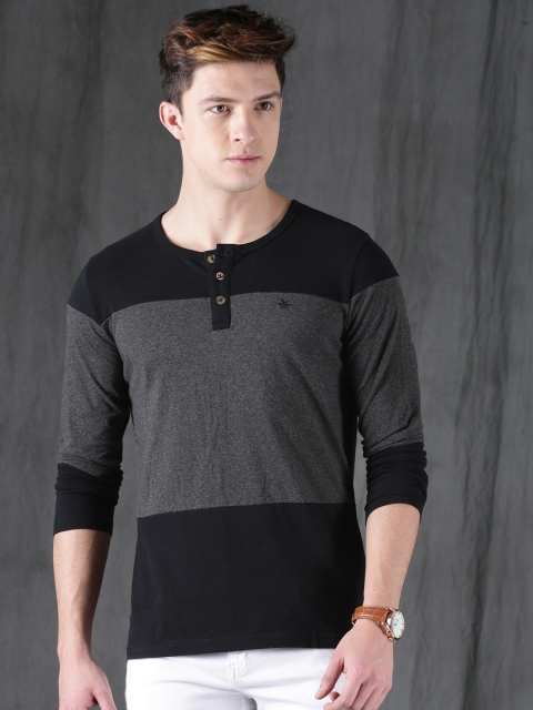 

WROGN Men Charcoal Grey & Black Colourblocked Henley Neck T-shirt