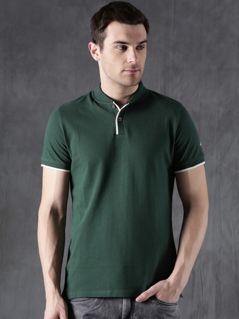 

WROGN Men Green Solid Polo Collar T-shirt