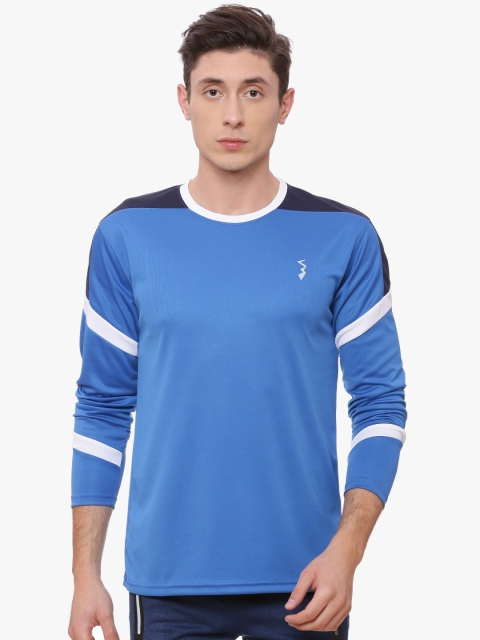 

Campus Sutra Men Blue Solid Round Neck T-shirt