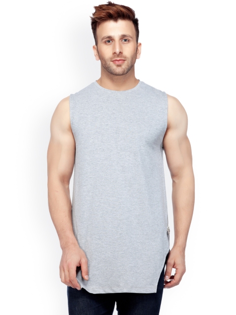 

Tinted Men Grey Solid Round Neck Slim Fit T-shirt