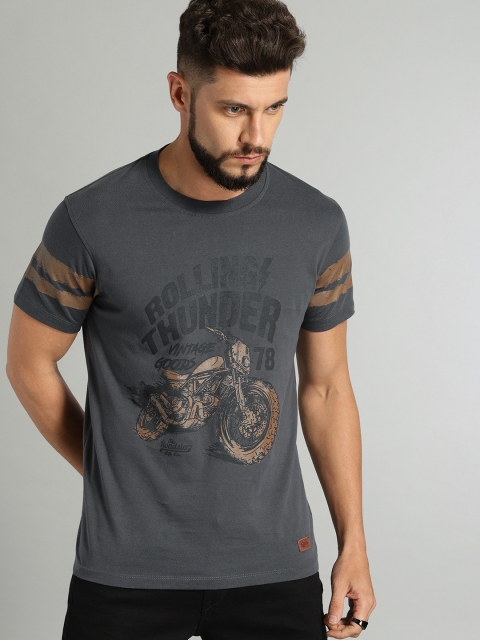 

Roadster Men Charcoal Grey Printed Round Neck T-shirt
