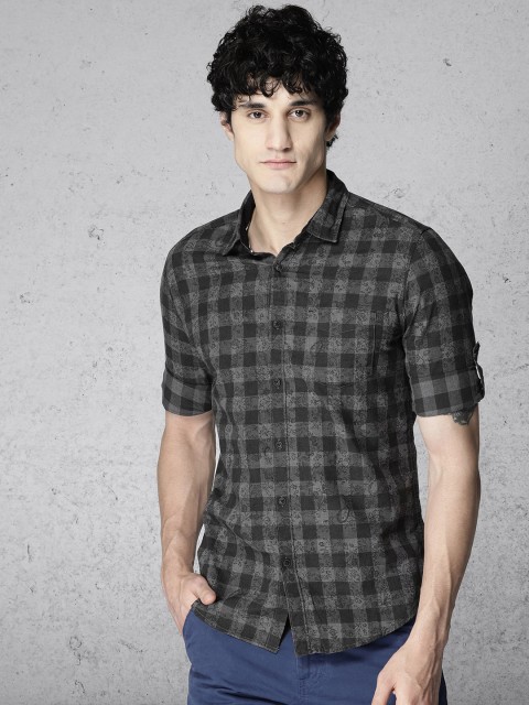 

Ecko Unltd Men Black & Grey Slim Fit Checked Casual Shirt