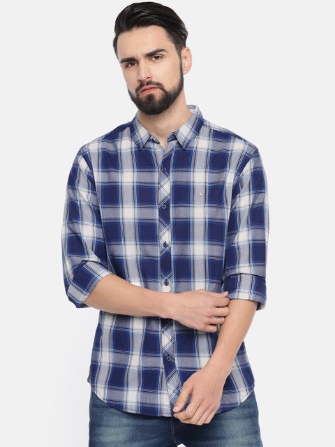 

SPYKAR Men Blue & White Regular Fit Checked Casual Shirt